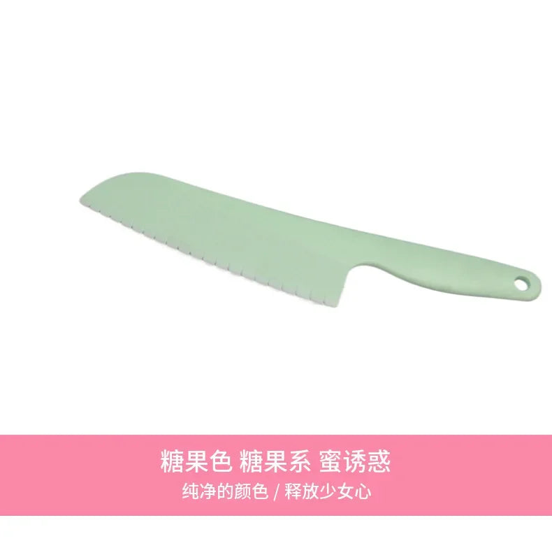 Children's safety plastic fruit cutter cake knife plastic kitchen knife baking tool bread knife