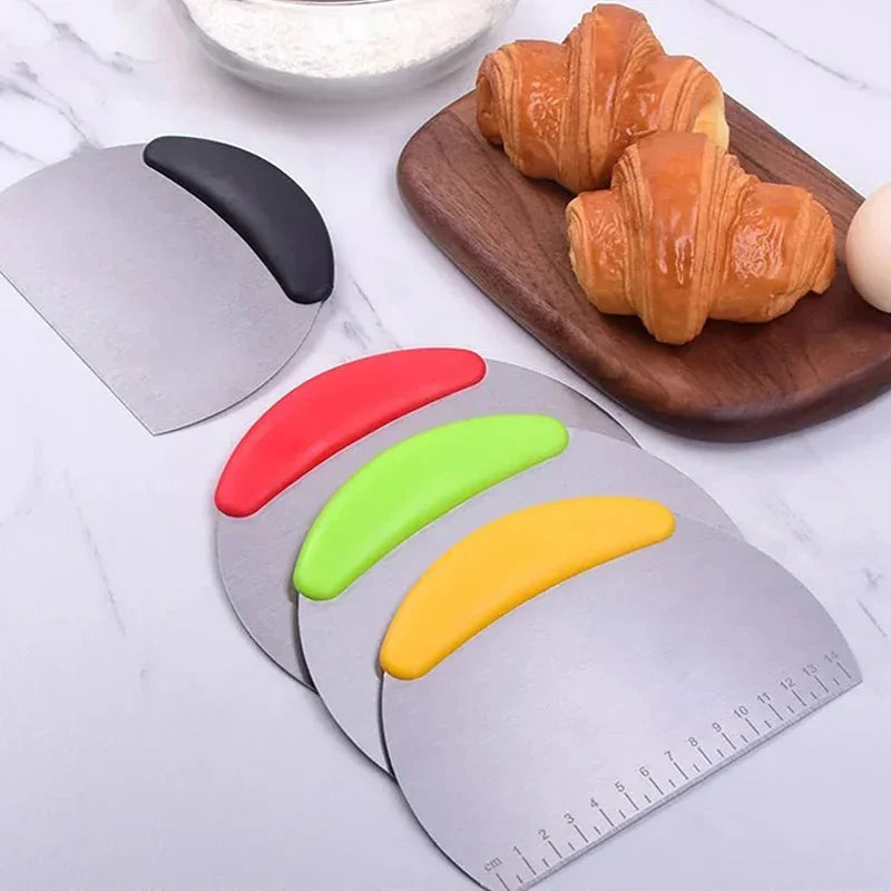 Stainless Steel with Scale Bread Pizza Dough Cutter Pastry Scraper Dough Knife Household Kitchen Cake Baking Scraper Baking Tool