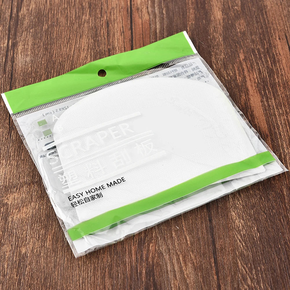 1Pc Plastic Dough Scraper Smooth Cake Spatula Cream Pizza Cutter Kitchen Baking Tool Dough Scraper Cutter