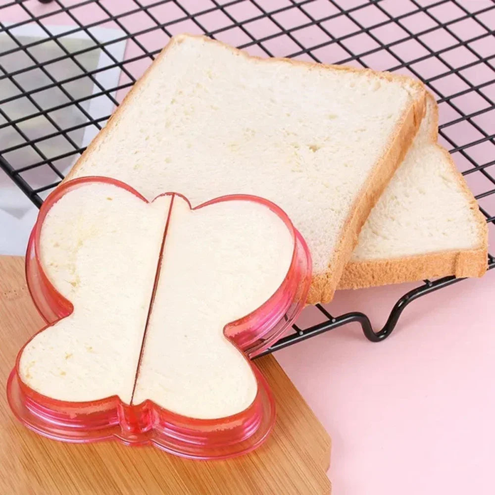 Kids Sandwich Cutter Bread Mold Cartoon Squirrel Sea Dog Bread Knife Sandwich Cutter Sealer for Bento Lunch Boxes Accessories